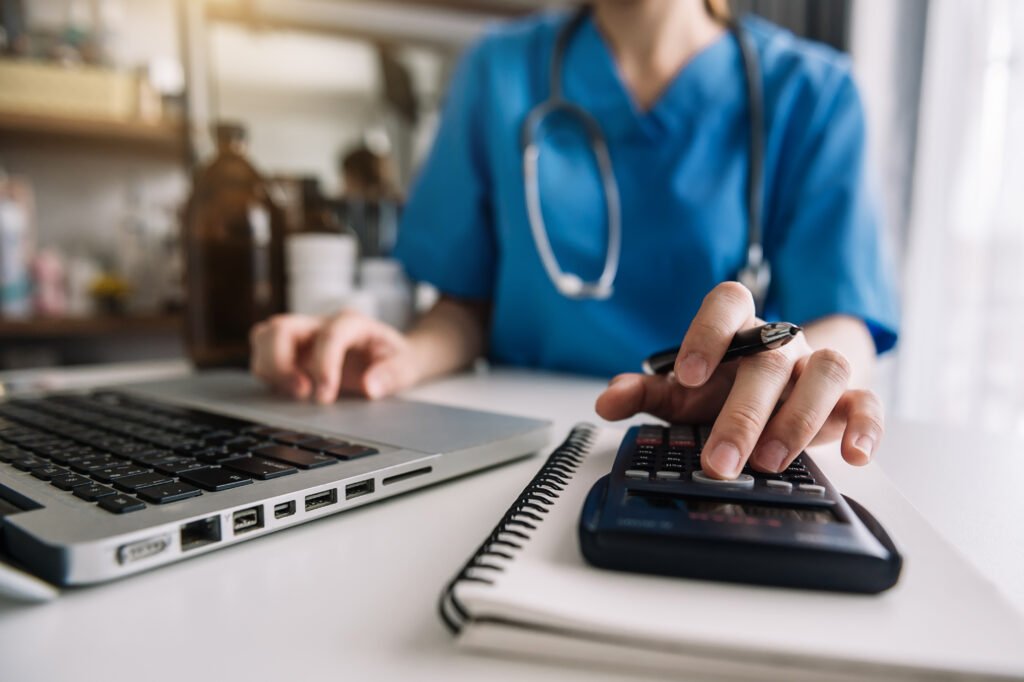 Conta Hospitalar nos EUA: Como Reduzir Sua Fatura Médica Legalmente (Antes de Pagar)